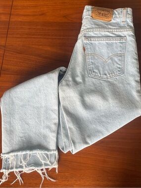 Vintage 1980s Levi's Orange Tab 505 Regular Fit (w/custom raw cropped hem)
